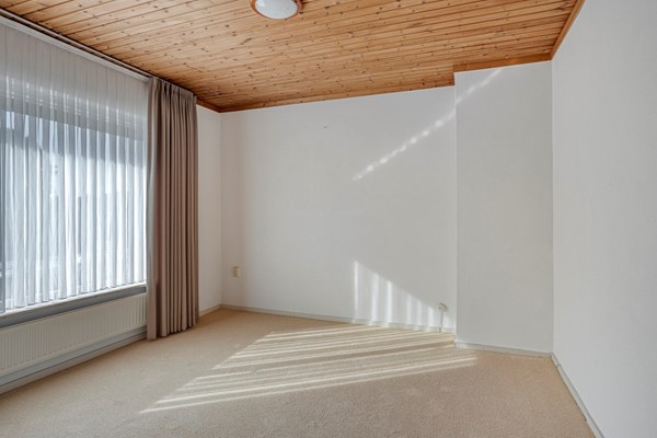 Medium property photo - Sint Lambertusstraat 13, 6023 BD Budel-Schoot